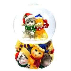 Cat Kitten Christmas Holiday Snow Globe San Francisco Music Box Wassail WORKS VI